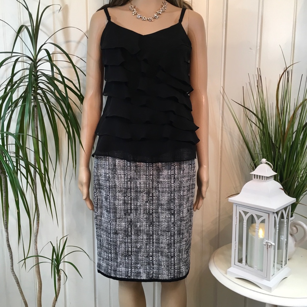 NWOT TALBOTS TWEED PENCIL SKIRT - Picture 4 of 7